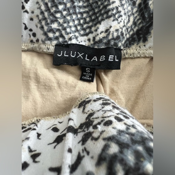 JLUXLABEL Cobra Ruched skirt - Picture 5 of 12